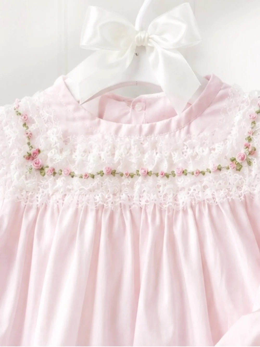 Vintage Alexis Pink Lace Trim Baby Dress Set Smocked Floral Embroidery RARE HTF